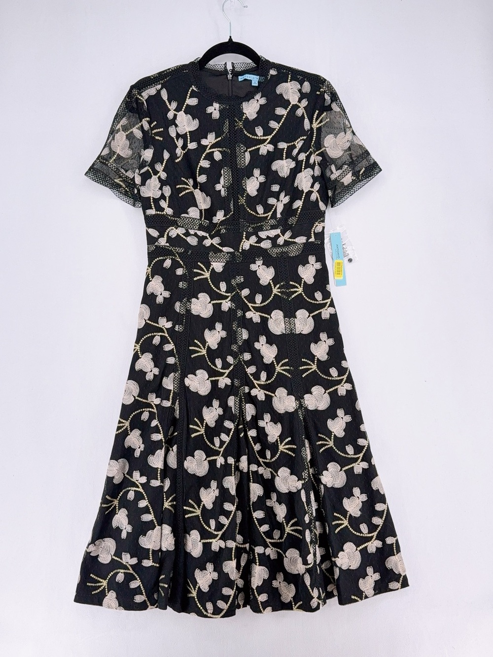 NWT Antonio Melani Black Floral Embroidered Lace Dress 6